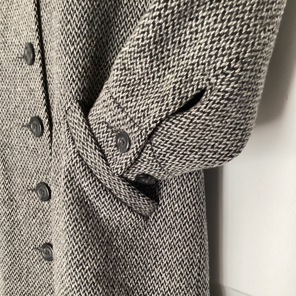 **HOST PICK** J.Jill Tweed Wool Coat - 6P - Picture 3 of 8